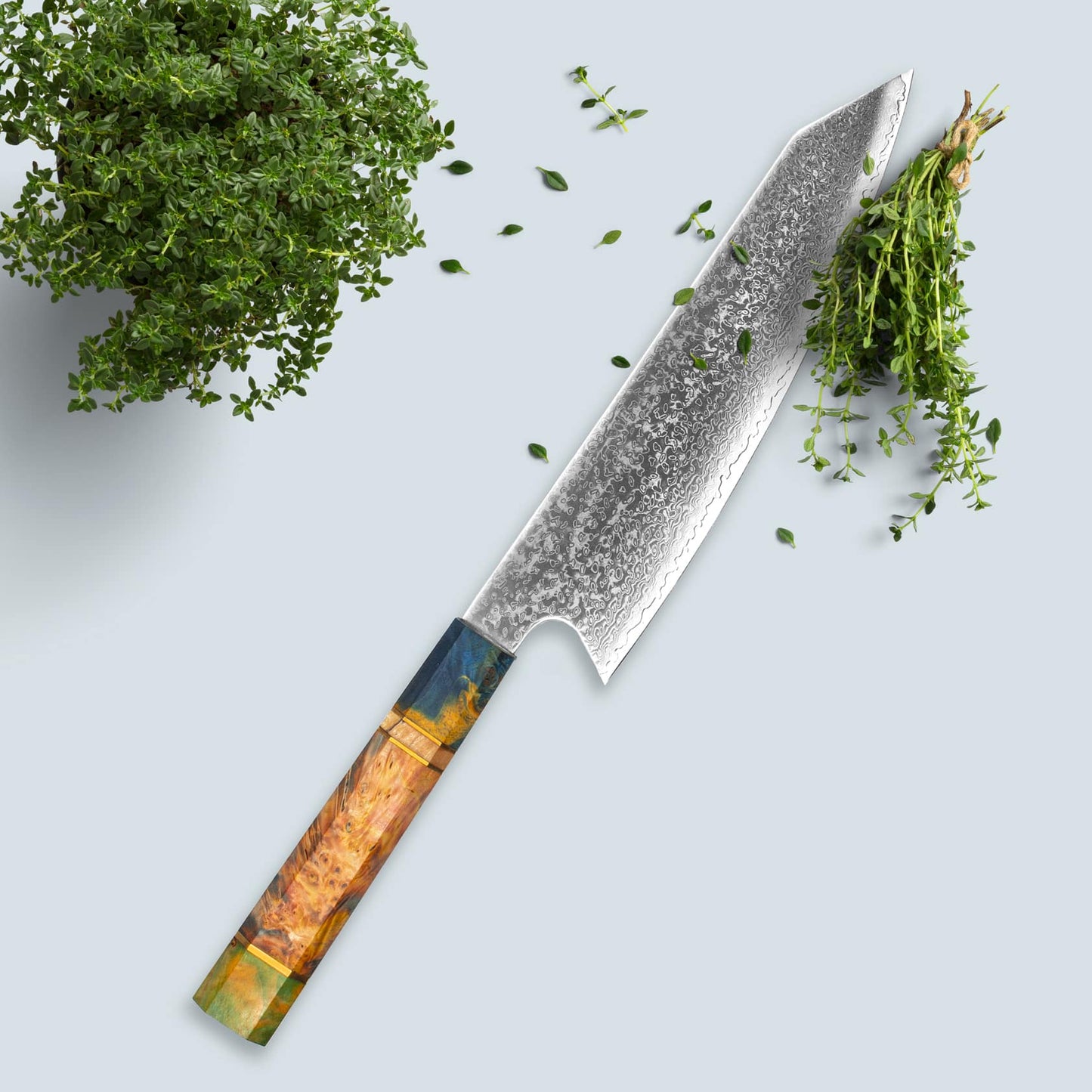 Ichika (いちか) Damascus Steel Knife with coloured Octagonal Handle